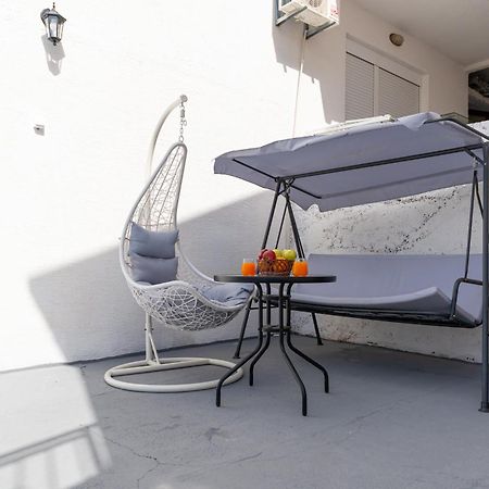 Apartments Vjera Petrovac ภายนอก รูปภาพ
