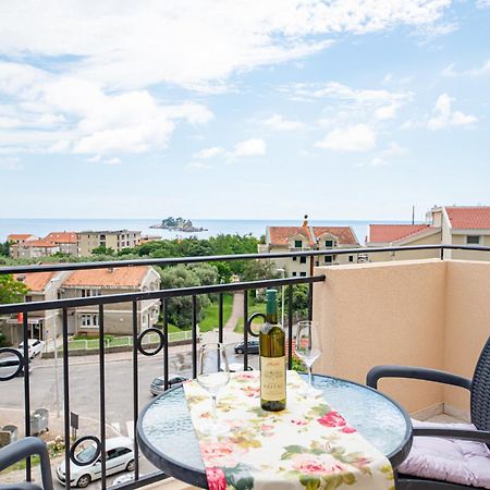 Apartments Vjera Petrovac ภายนอก รูปภาพ