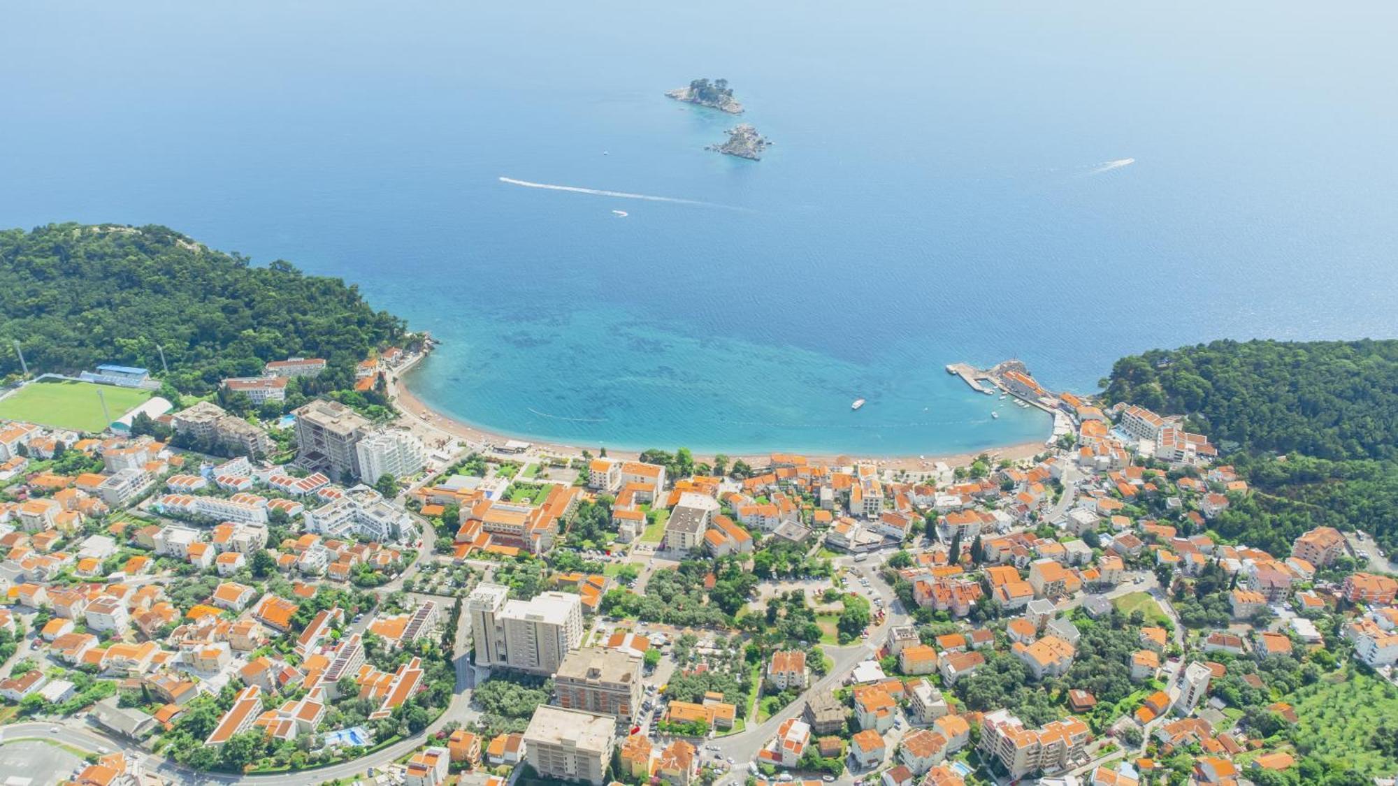 Apartments Vjera Petrovac ภายนอก รูปภาพ