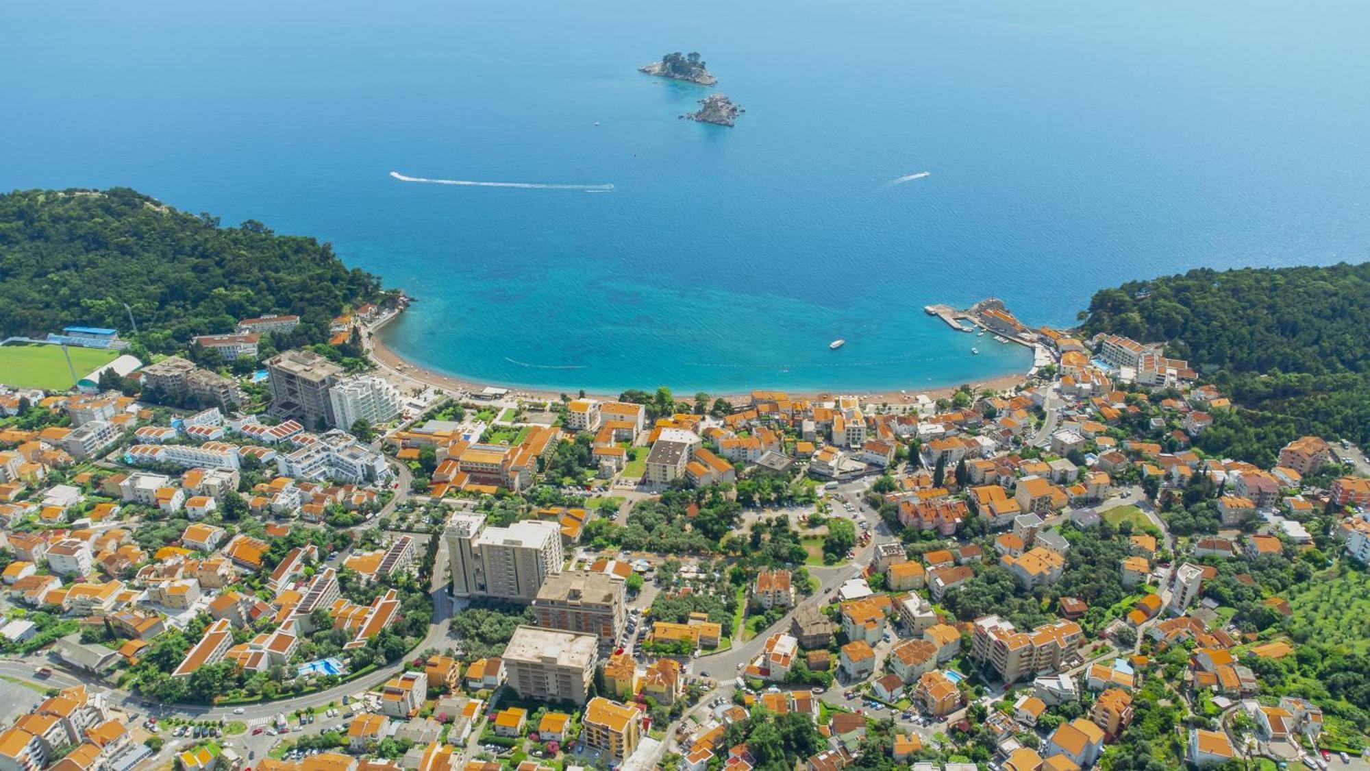 Apartments Vjera Petrovac ภายนอก รูปภาพ